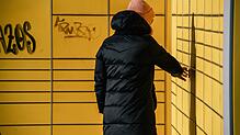 Pakete können ganz einfach an sogenannte Pick-up-Points, wie Paketstationen oder Paketshops in der Nähe geliefert werden.