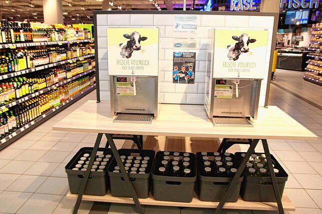 Als erster Markt ist der neue City Markt mit der Milchzapfanlage für heimische Milch aus Görwihl ausgestattet worden. Künftig kann sich ...