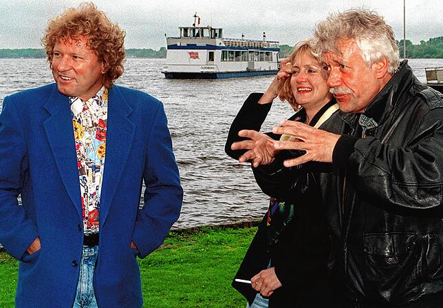 &bdquo;Ich bereue nichts&ldquo;, sagt Bernhard Brink (links) und meint damit auch die Frisur, die er in den 90ern trug. Das Bild zeigt ...