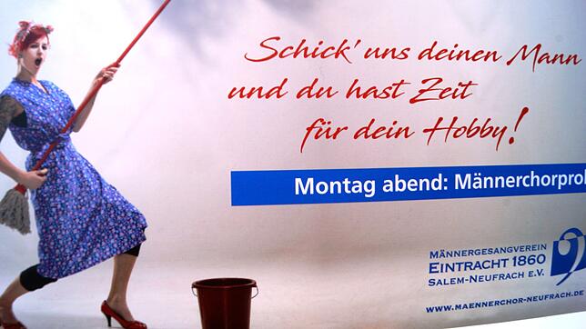 Humorvoll geht der Männerchor das Problem Mitgliederschwund an.