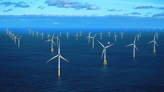 Bald auch im Bodensee? Das Bild zeigt den Offshore-Windpark Dolwin Alpha in der Nordsee. Der Teilregionalplan Energie sieht jedoch am ...