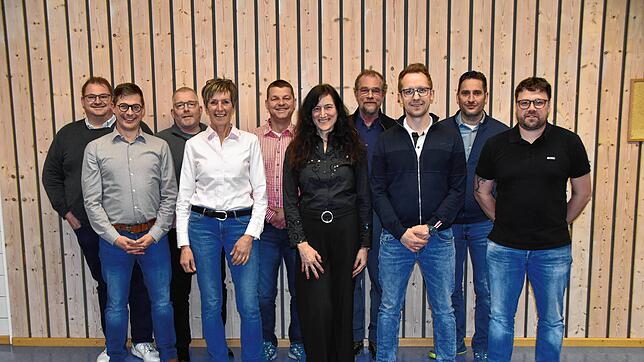 Auf der Liste der Freien Wählervereinigung stehen in Eigeltingen (von links) Stefan Schroff, Sven Römer, Stephan Ambrosi, Katja Hertell, ...