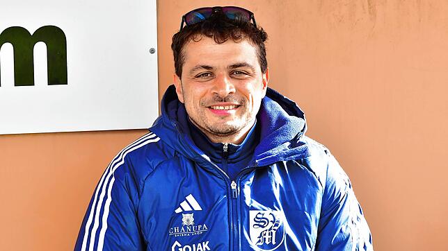 Neue Aufgabe: Giuseppe Stabile (45) wird ab 1. Juli als neuer Trainer beim FC Tiengen 08 tätig sein. Er war bis vergangenen Sommer beim ...