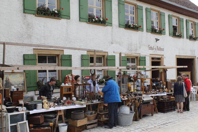 Bild 13: Bilder: Kirbe im Freilichtmuseum Neuhausen ob Eck