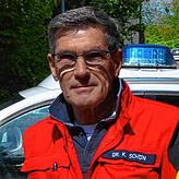 Rettungsärzte wie Dr. Klaus Schön gilt es, bei Atemstilltand zuallererst zu rufen.
