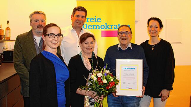 Der neue Vorstand des FDP Ortsverbandes Singen (von links): Ingomar Kohl-Quabeck, Carina Müller, Markus Bumiller, Kirsten Brößke, Peter ...