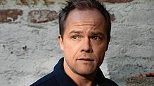 Matthias Koeberlin als Privatdetektiv Hartwig Seeler im ARD-Film &bdquo;Ein neues Leben&ldquo;. Der Schauspieler über seine Figur: ...
