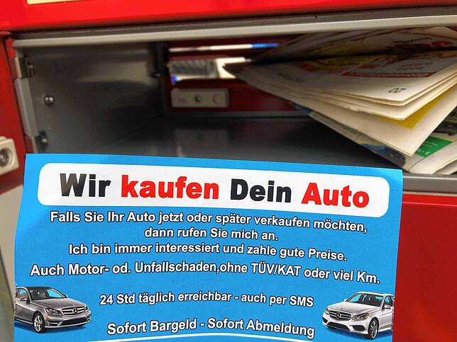 Statt am Autofenster steckte dieser Werbezettel im Briefkasten.
