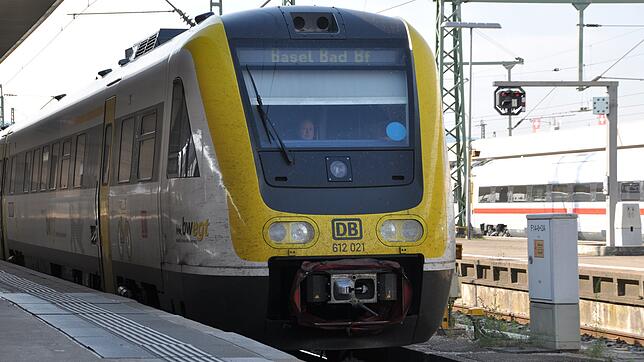 Die Hochrheinbahn ist noch nicht elektrifiziert.