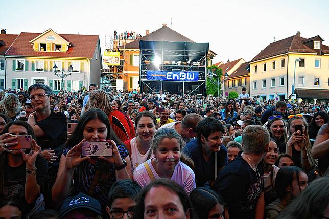 Bild 15: Bilder vom Nico-Santos-Konzert in Markdorf (2)