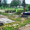 Claudius Wirth vom Camping Wirthshof in Markdorf-Steibensteg zeigt auf die ehemaligen Dauercamper-Stellplätze. Sie wurden bei dem ...
