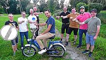 Freie Fahrt für die Mofa Mania bei den Motorsportfreunden Pfohren: Lars Bolli (von links), Andreas Fricker, Nicoals Hofmaier, Ingo ...