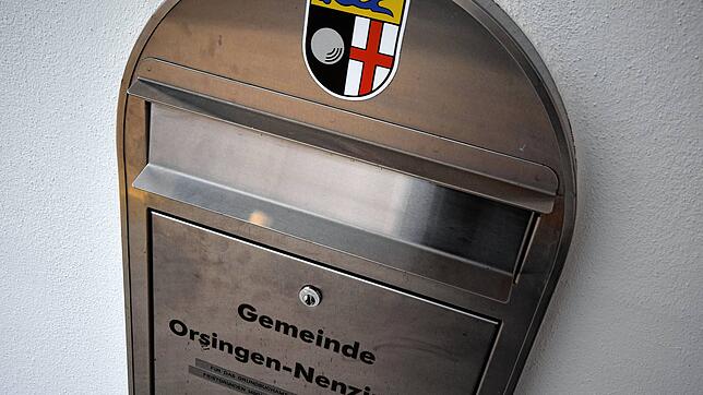 Der Briefkasten des Rathauses in Nenzingen