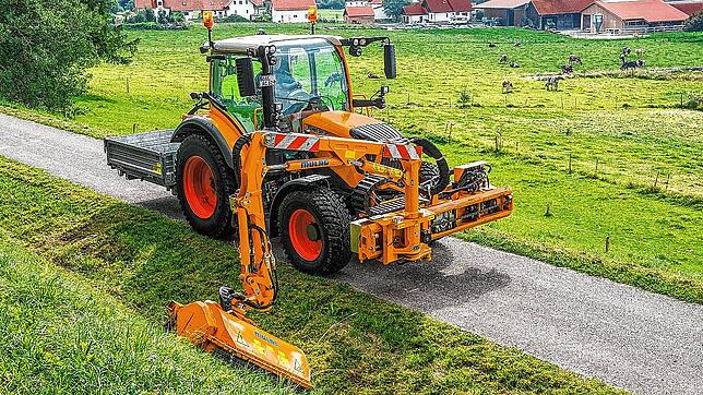 Ein solcher Kommunaltraktor der Marke &bdquo;Fendt 516 Vario Schlepper&ldquo; soll nach dem Willen des Gemeinderats künftig den Fuhrpark ...