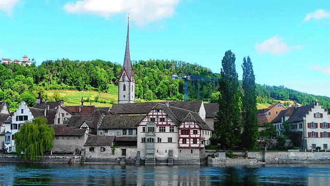 Auch die Stadtkirche von Stein am Rhein beteiligt sich an der Kunst- und Klangbrücke im Rahmen des &bdquo;Beethoven Pastoral ...