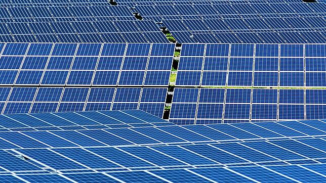 In Rickertsreute bei Heiligenberg soll die erste Solaranlage auf einer Freifläche im Bodenseekreis entstehen. Ein Biolandwirt plant auf ...