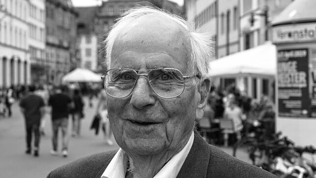 (Archivbild) Klaus Dransfeld im Jahr 2019. Der gebürtige Berliner ist im Alter von 97 Jahren in Konstanz verstorben.