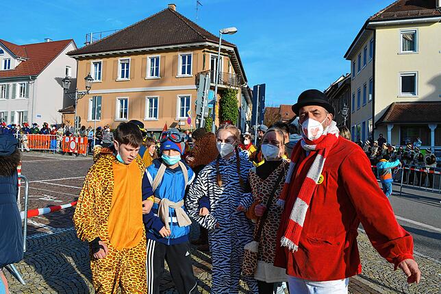 Bild 22: Bilder vom Narrenbaumstellen und Preisschnellen in Markdorf