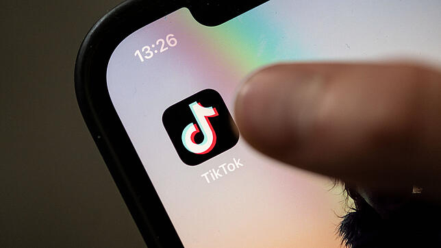 Tiktok ist nicht nur eine harmlose Social-Media-App, sondern birgt auch Gefahren.