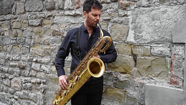 Saxofonist Jonathan Chazan kuratiert die Konzertreihe „Out of the Ordninary“ in St. Johann in Konstanz. Das nächste Konzert muss aber ...