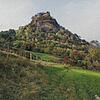 Der Hohenkrähen mit Poppeles Burg, die einem Krähennest gleich auf dem einstigen Vulkan thront.