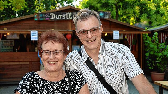 Bild : Gut gelaunt und gesellig am Bodensee – so endet das Konstanzer Stadtgartenfest 2025