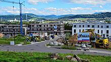 Wohnraum für etwa 500 Personen soll im Neubaugebiet Leimet III in Bad Säckingen entstehen – im Hintergrund das industrielle ...