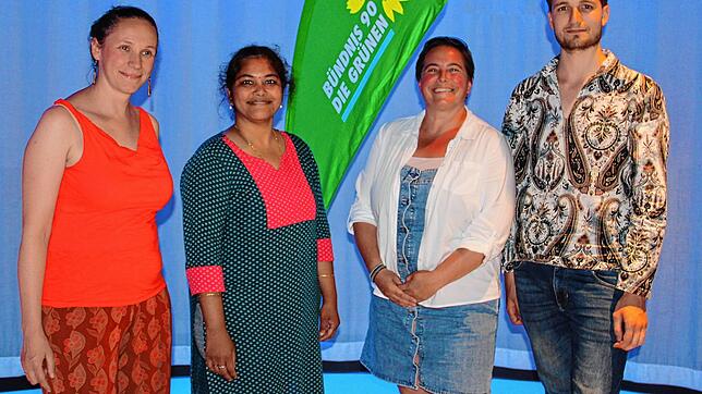 Der neue Vorstand des Ortsvereins Gründe/Bündnis 90 in Radolfzell: (von links) Verena Müller, Pratyusha Satish, Daniela Löchle und Malte ...