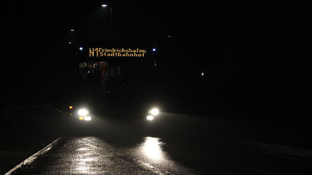 Rund 200&nbsp;Fahrgäste nutzen jedes Wochenende die Buslinie N1 des Bodo-Verkehrsbunds. Sie verkehrt zwischen Friedrichshafen und ...