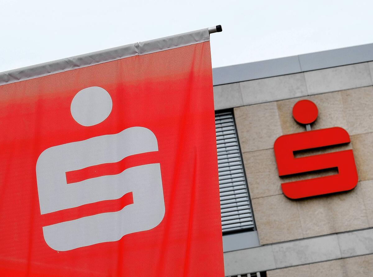Hat die Sparkasse Bodensee unrechtmäßig Geld eingezogen? Ein Kunde aus Radolfzell wehrt sich ...