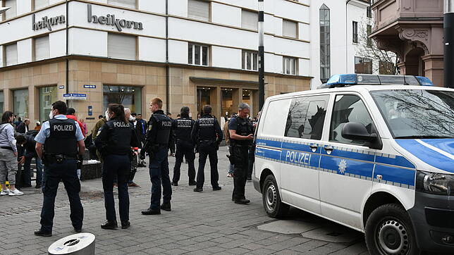 Großeinsatz der Polizei bei der Massenschlägerei am 29. März.