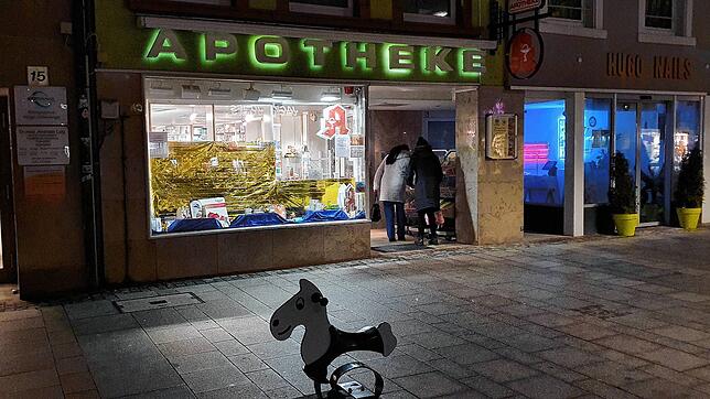 In der Rats-Apotheke in der Villinger Rietstraße gehen zum Jahresende die Lichter aus.