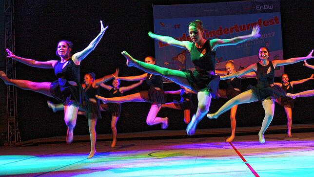 (Archivbild) Sport steht im Mai 2026 in Konstanz an erster Stelle, denn nach dem Landeskinderturnfest 2017 (hier die jungen Turnerinnen ...