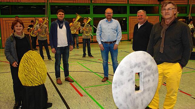 Die Verbindung von Musik und Bildender Kunst ist großes Thema beim Böhringer Projekt &bdquo;Klangkunst und Farbenspiel&ldquo;. Von ...