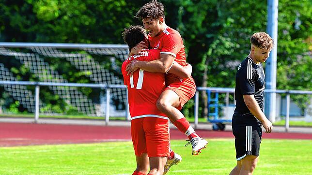 Bild : FC Auggen gewinnt Pokalspiel beim SV 08 Laufenburg mit 5:0 – und wir haben Bilder!