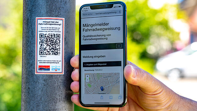 Der QR-Code weist den Weg und ist zugleich Beschwerdebuch.