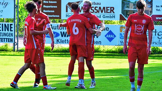 Bild : FC Grießen gewinnt Pokal-Derby gegen FC Geißlingen mit 2:1 – und wir haben Bilder!