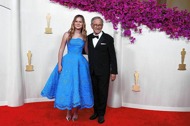 Sie dürfen nicht fehlen: Eve Gavigan und Steven Spielberg.