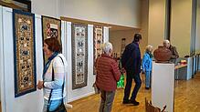 Auf großes Interesse stößt die Ausstellung im Haus des Gastes in Königsfeld, die Dietrich Siebörger und Gabriele Glimmann gemeinsam ...