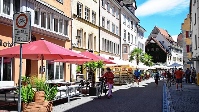 In der Innenstadt ist auch derzeit nicht so viel los wie in den Vorjahren &ndash; das bestätigen mehrere Einzelhändler, die nach wie mit ...