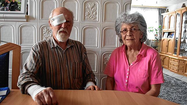 Die Fahrt ins Singener Krankenhaus wurde für sie zur Odyssee: Herbert und Margaretha Schaaf aus Jestetten.