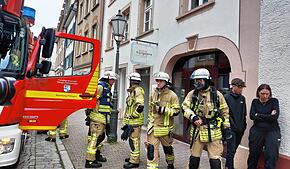 In der Gerberstraße kommt es wegen einem auf dem Herd vergessenen Essen zu einem Feuerwehreinsatz.
