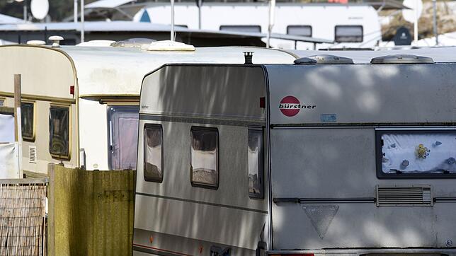 Der größte Campingplatz der Welt liegt in den USA. Aber auch in Europa gibt es riesige Stellplätze für Camper.