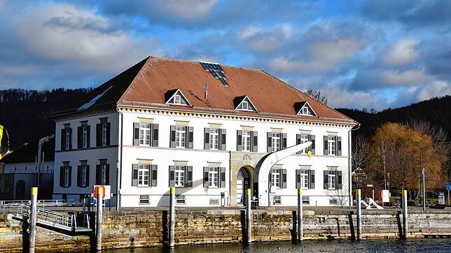Wer zieht als neuer Bürgermeister und Nachfolger von Matthias Weckbach ins Rathaus ein? Die Anzahl und Namen der Kandidaten stehen nun fest.