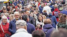 Die Stadt Tengen wünscht sich auf dem Krämermarkt so viele Besucherinnen und Besucher wie 2024. Fotos: Uli Zeller