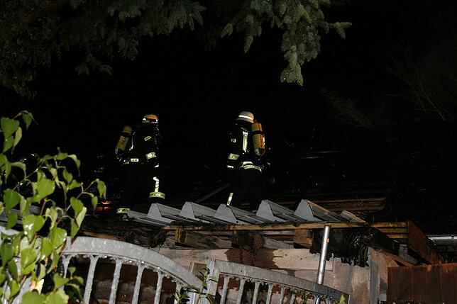 Bild 7: Bilder vom Scheunenbrand in Klengen