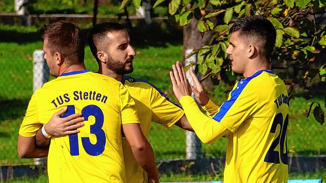 Bild : Der TuS Stetten siegt beim FV Degerfelden deutlich mit 7:1 – und wir haben die Bilder!