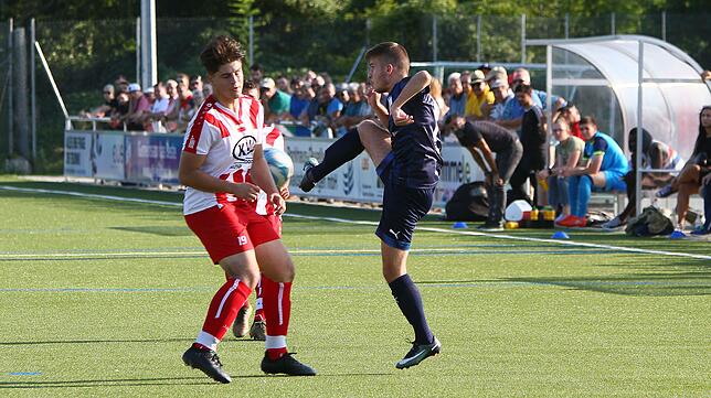 Bild 9: VfB Waldshut bezwingt den FC Tiengen 08 mit 4:0 im Derby &ndash; und wir haben Bilder!