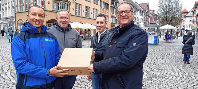 Die Wirtschaftsförderung Villingen-Schwenningen unterstützt das Projekt einer klimafreundlichen Logistik mit Lastenfahrrädern und ...