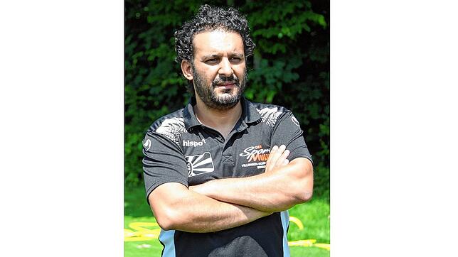 Arash Yahyaijan macht sich Gedanken über den zerstreuten Spielplan und die zahlreichen Ausfälle.